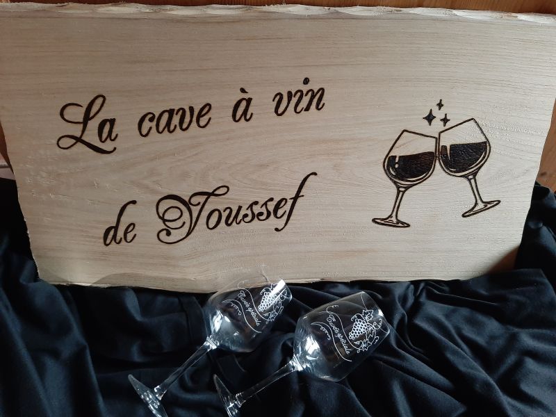 Panneau cave &agrave; vin 