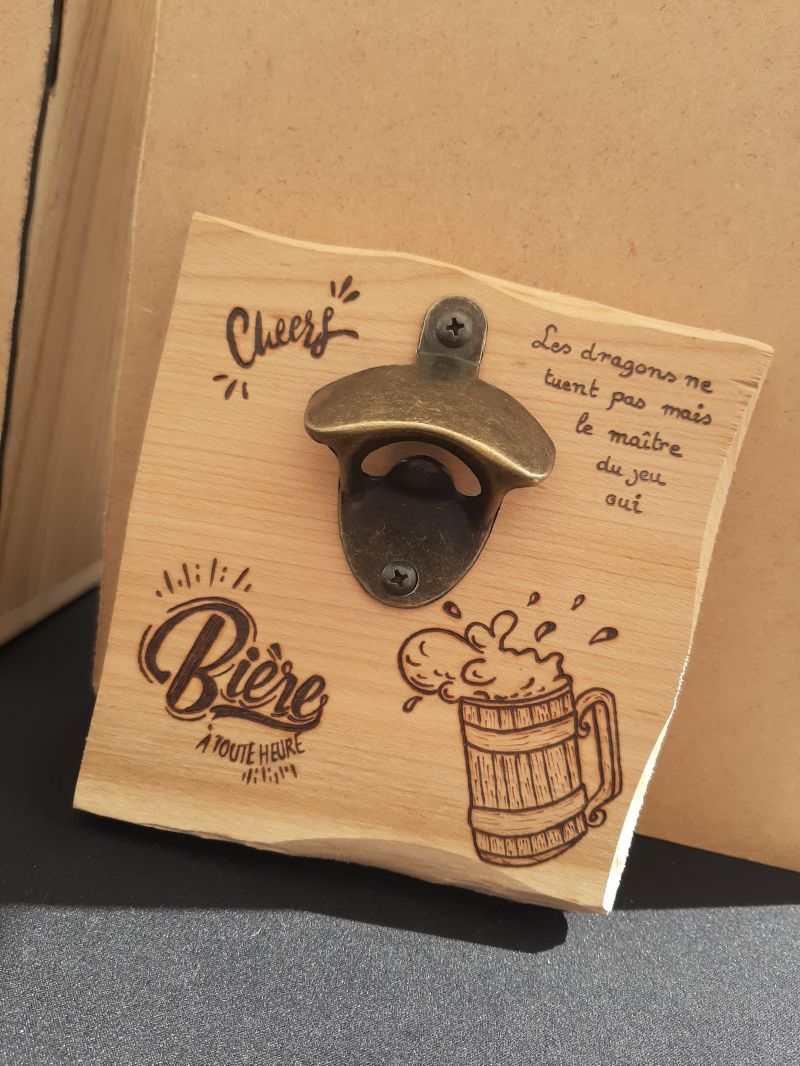 D&eacute;capsuleur mural 