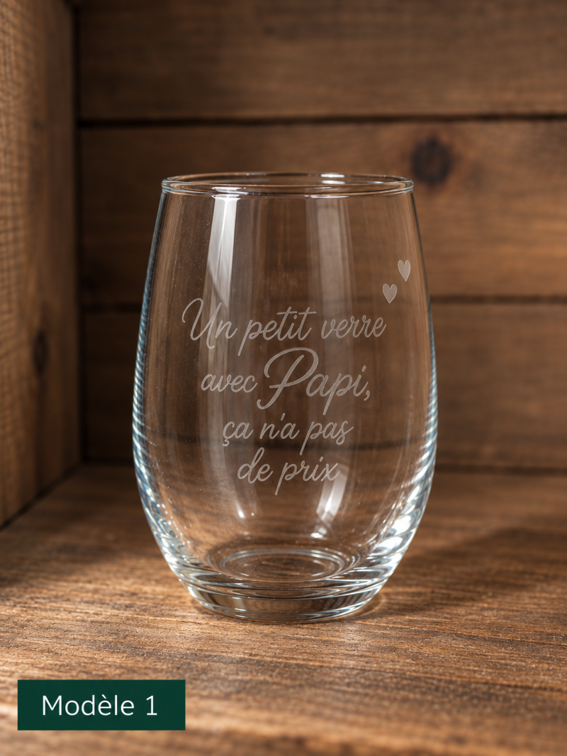 Verre à eau gravé