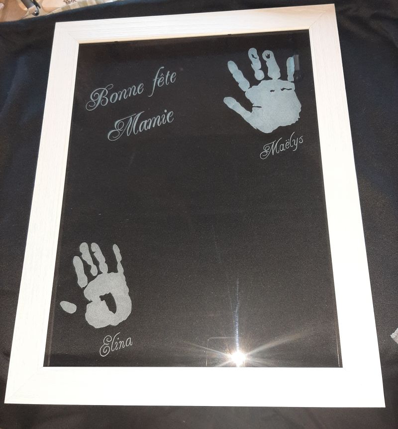 Cadre mains mamie 